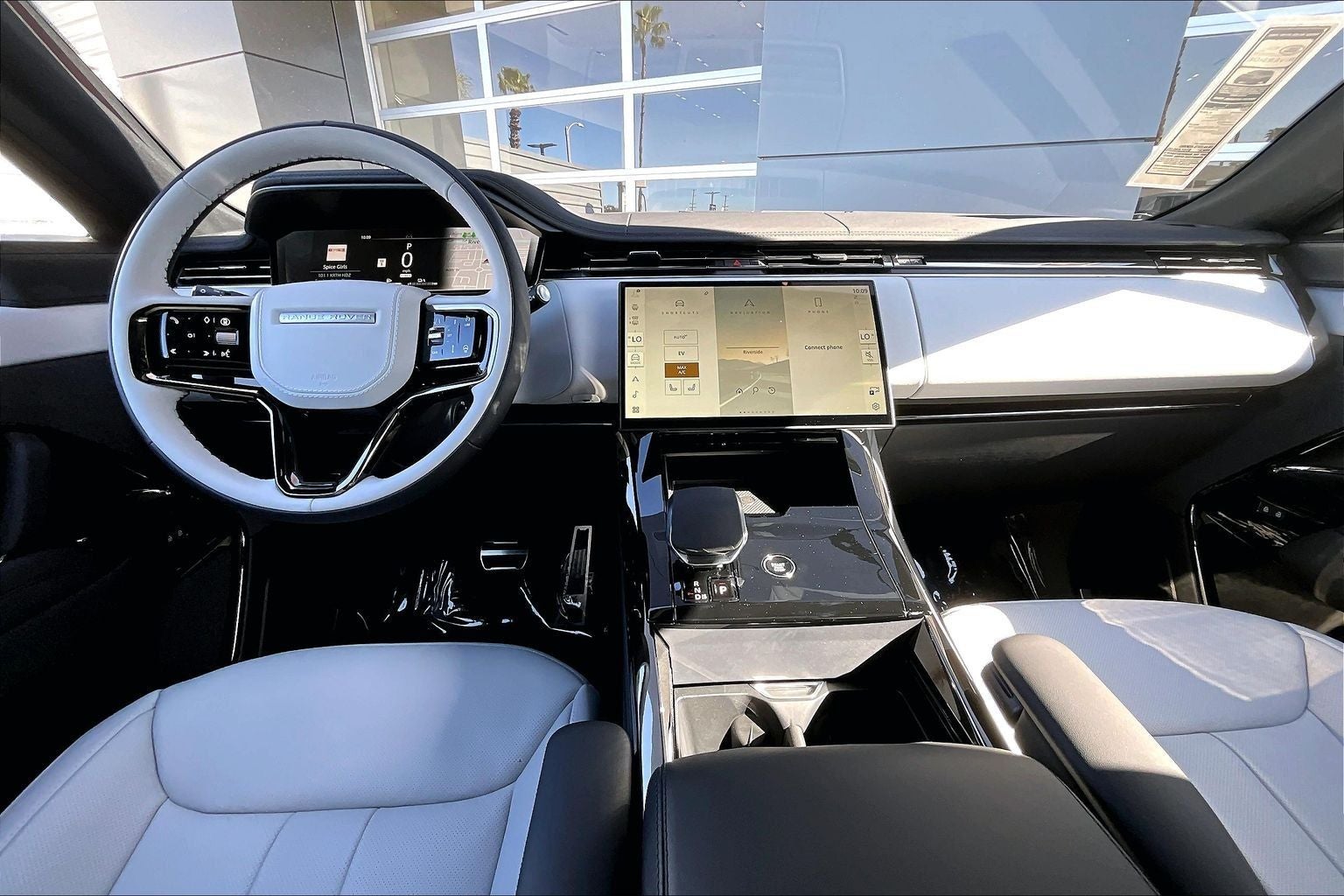 2026 Land Rover Range Rover Sport Plug-in Hybrid Dynamic SE