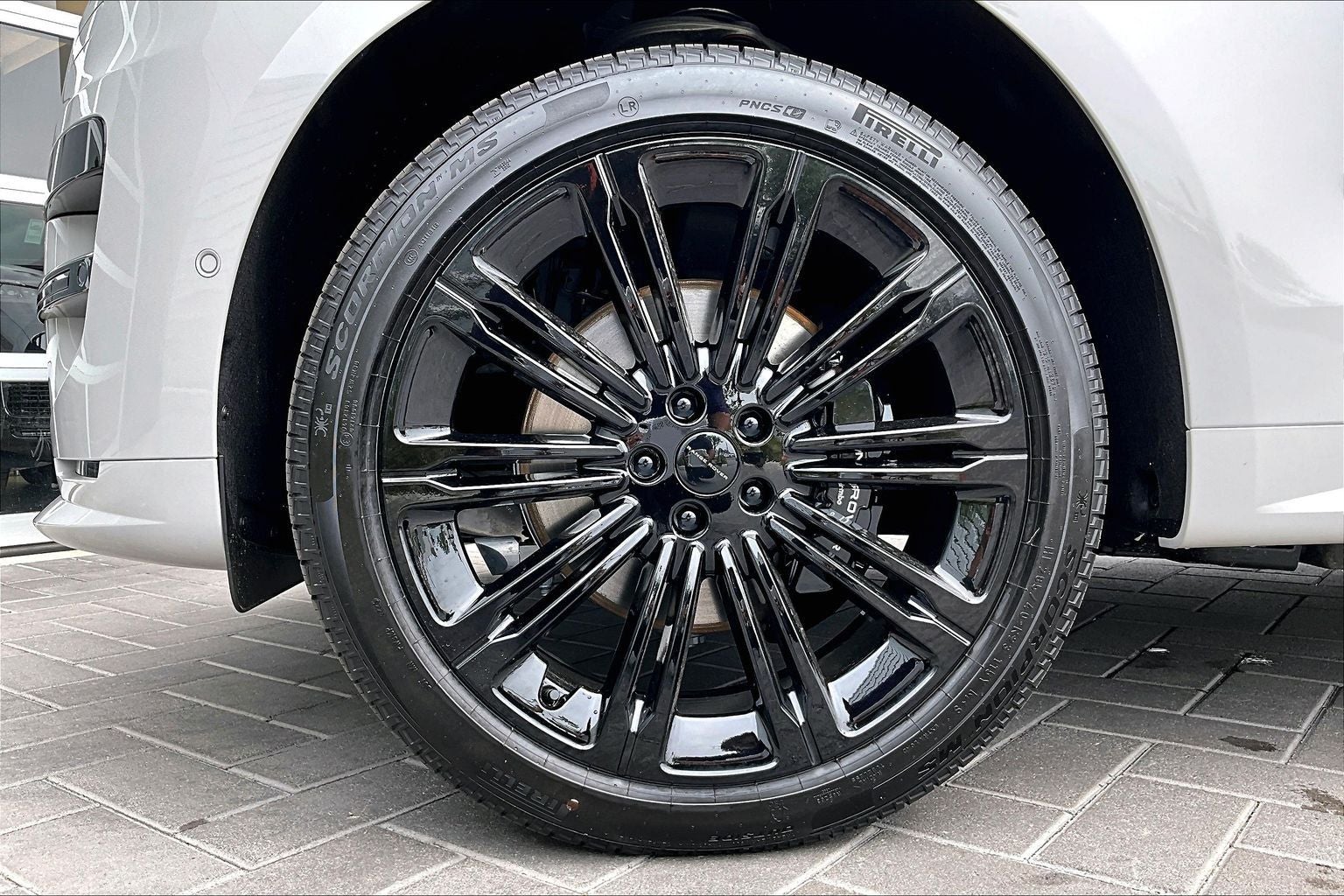 2026 Land Rover Range Rover Sport Plug-in Hybrid Dynamic SE