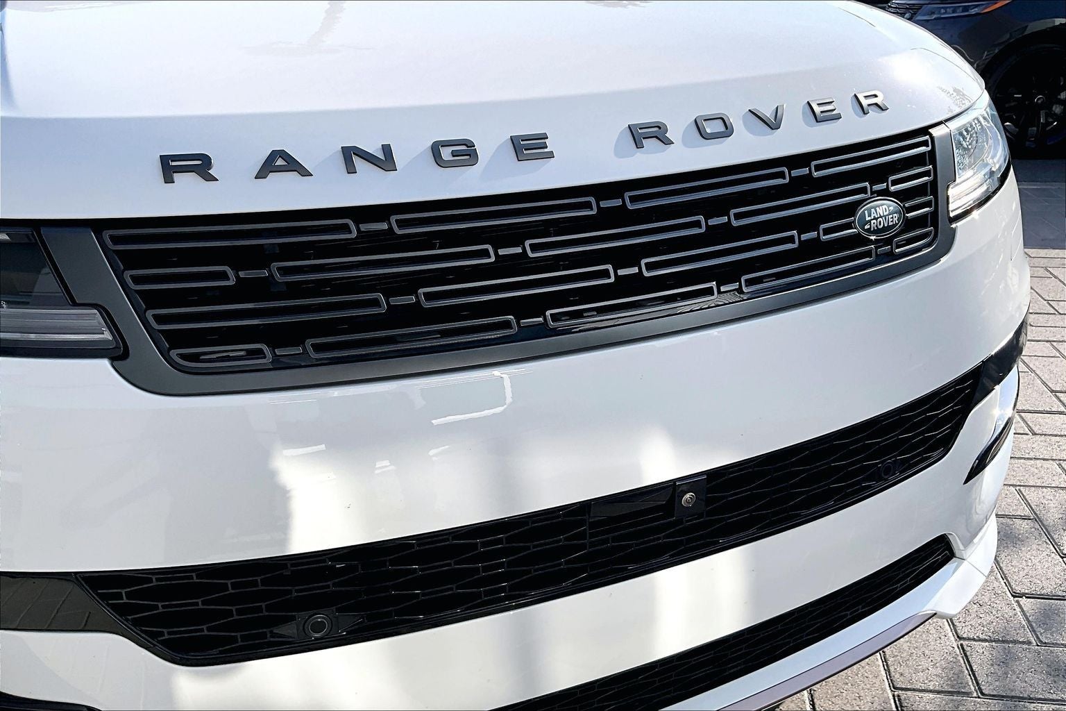 2025 Land Rover Range Rover Sport Plug-in Hybrid Dynamic SE