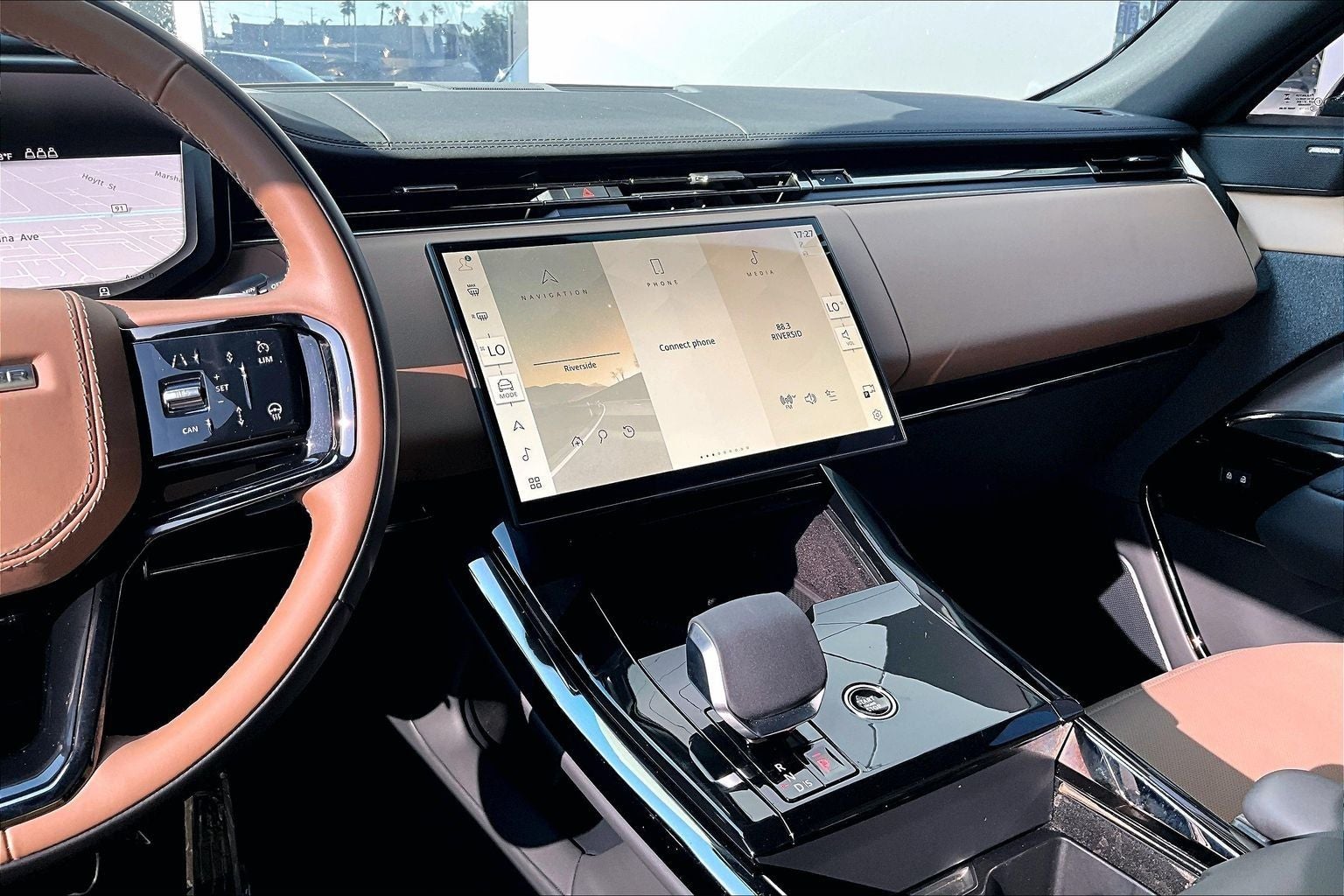 2025 Land Rover Range Rover Sport Plug-in Hybrid Dynamic SE