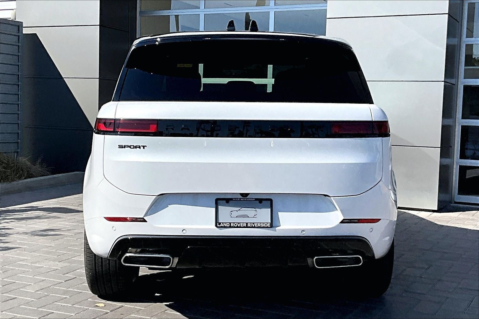 2026 Land Rover Range Rover Sport Plug-in Hybrid Dynamic SE