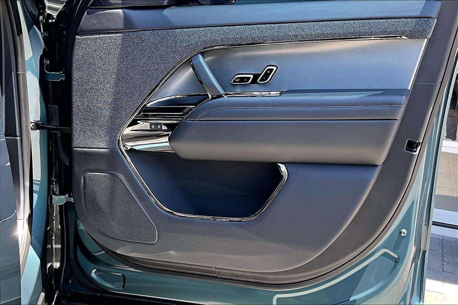 2025 Land Rover Range Rover Sport Plug-in Hybrid Dynamic SE