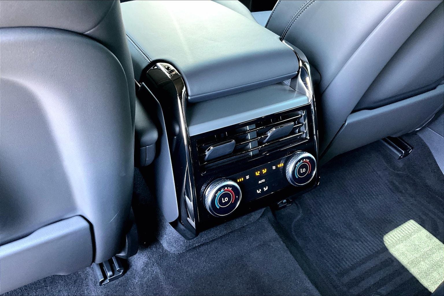 2025 Land Rover Range Rover Sport Plug-in Hybrid Dynamic SE