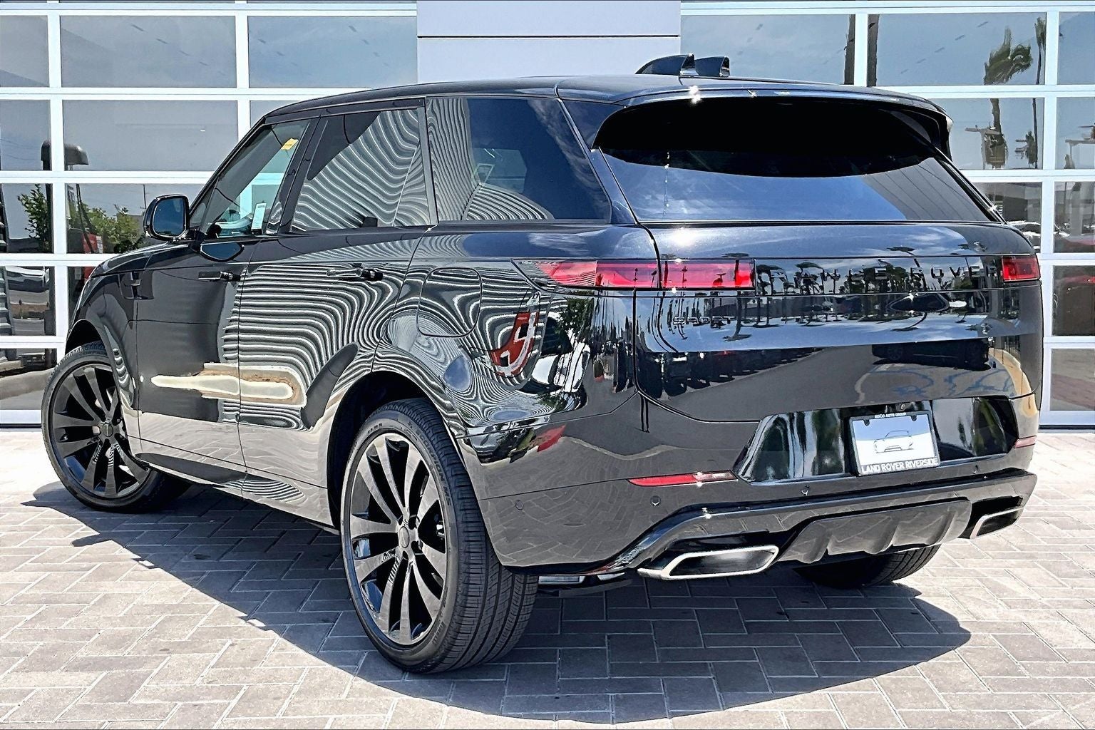 2026 Land Rover Range Rover Sport Plug-in Hybrid Dynamic SE