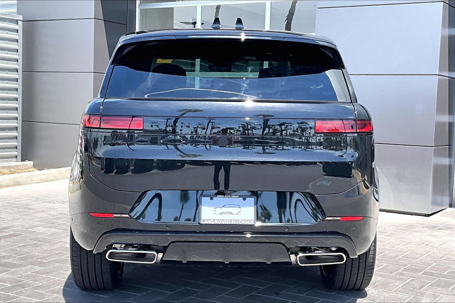 2026 Land Rover Range Rover Sport Plug-in Hybrid Dynamic SE