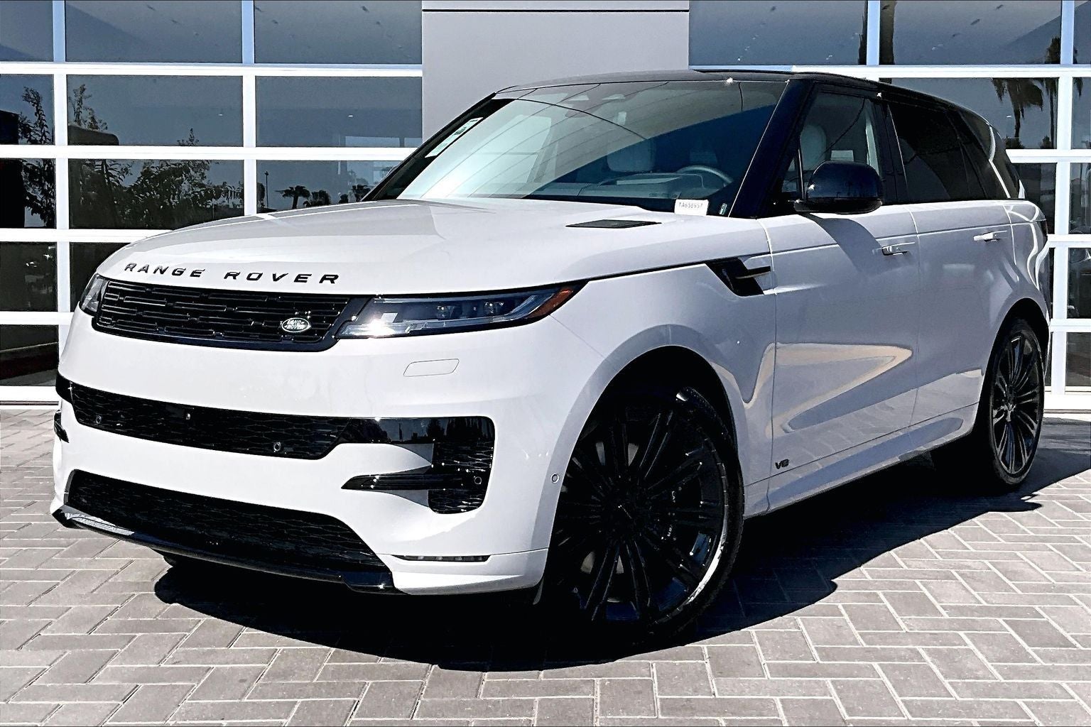 2026 Land Rover Range Rover Sport Dynamic SE