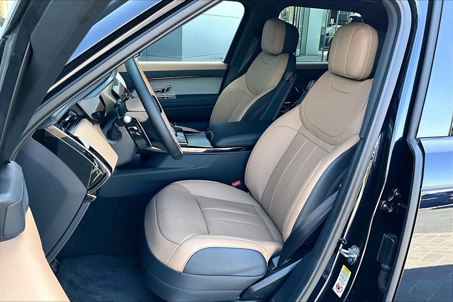 2026 Land Rover Range Rover Sport Dynamic SE