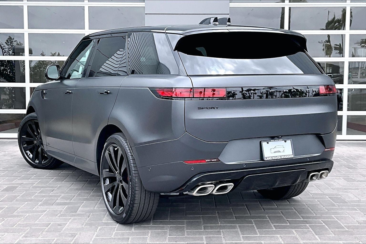 2026 Land Rover Range Rover Sport Dynamic SE