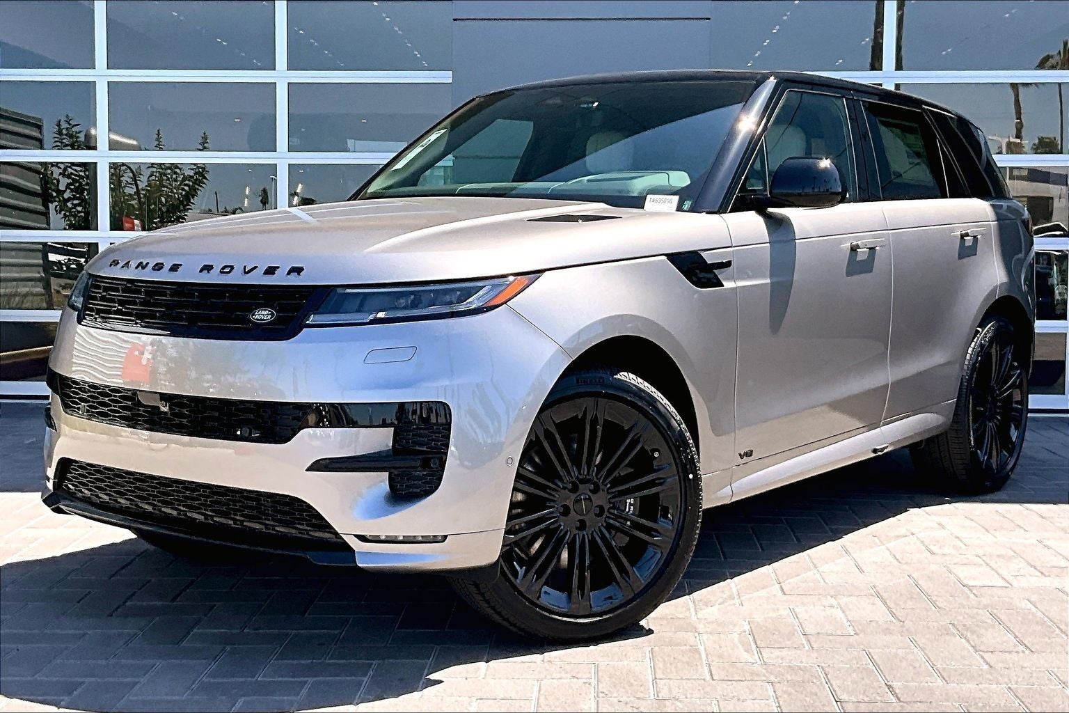 2026 Land Rover Range Rover Sport Dynamic SE