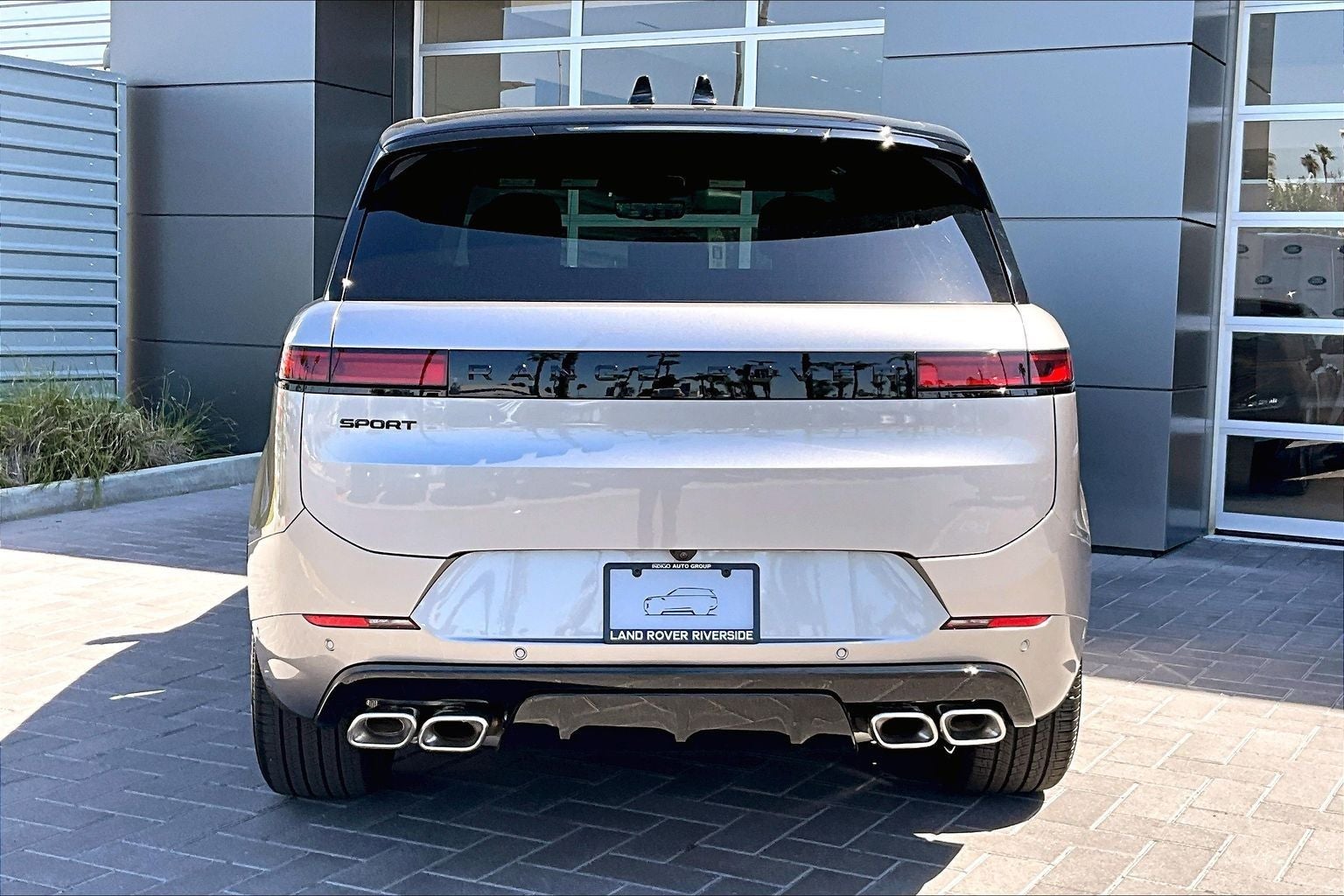 2026 Land Rover Range Rover Sport Dynamic SE