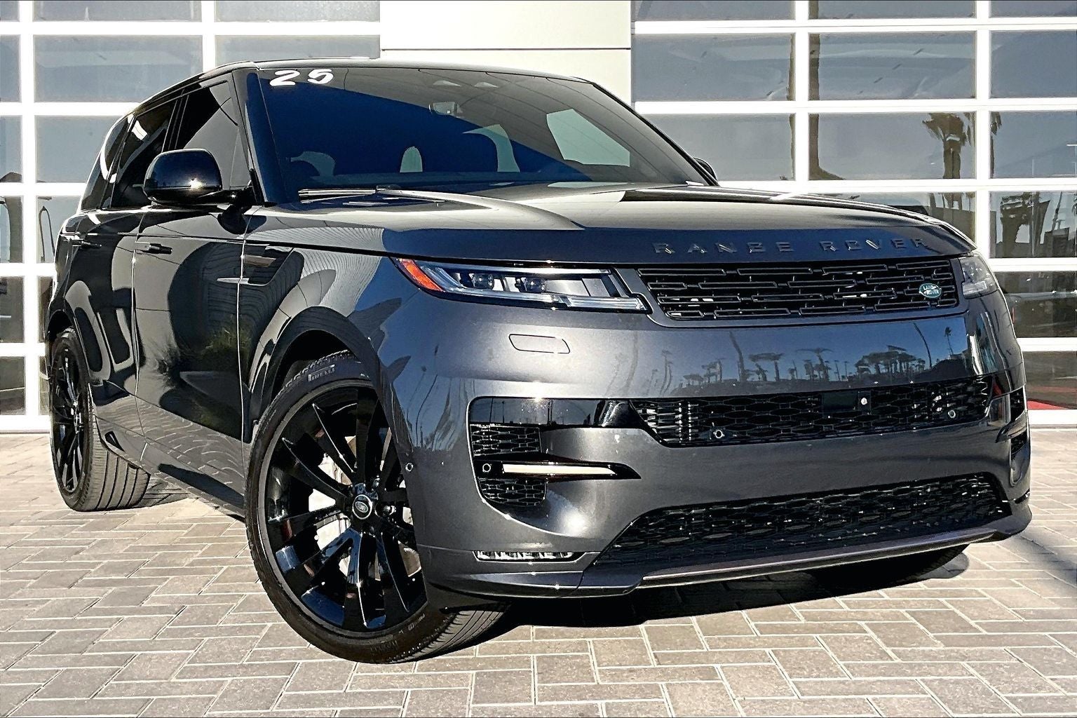 2025 Land Rover Range Rover Sport Dynamic SE