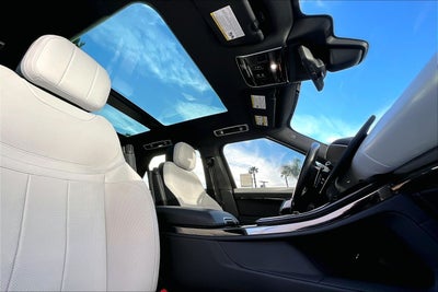 2025 Land Rover Range Rover Sport Dynamic SE