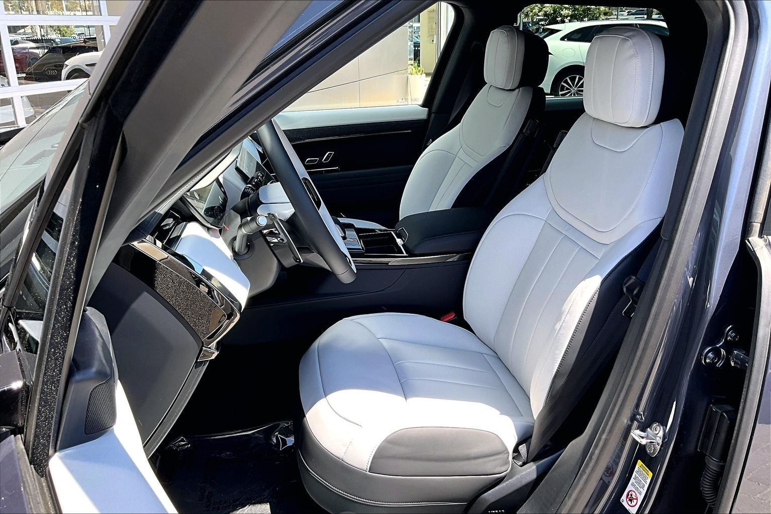 2026 Land Rover Range Rover Sport Dynamic SE