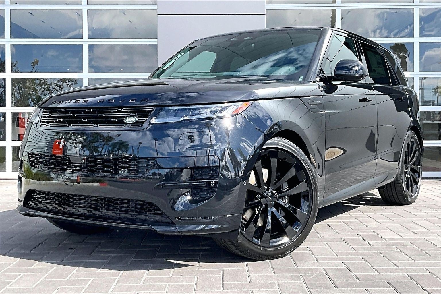 2026 Land Rover Range Rover Sport Dynamic SE