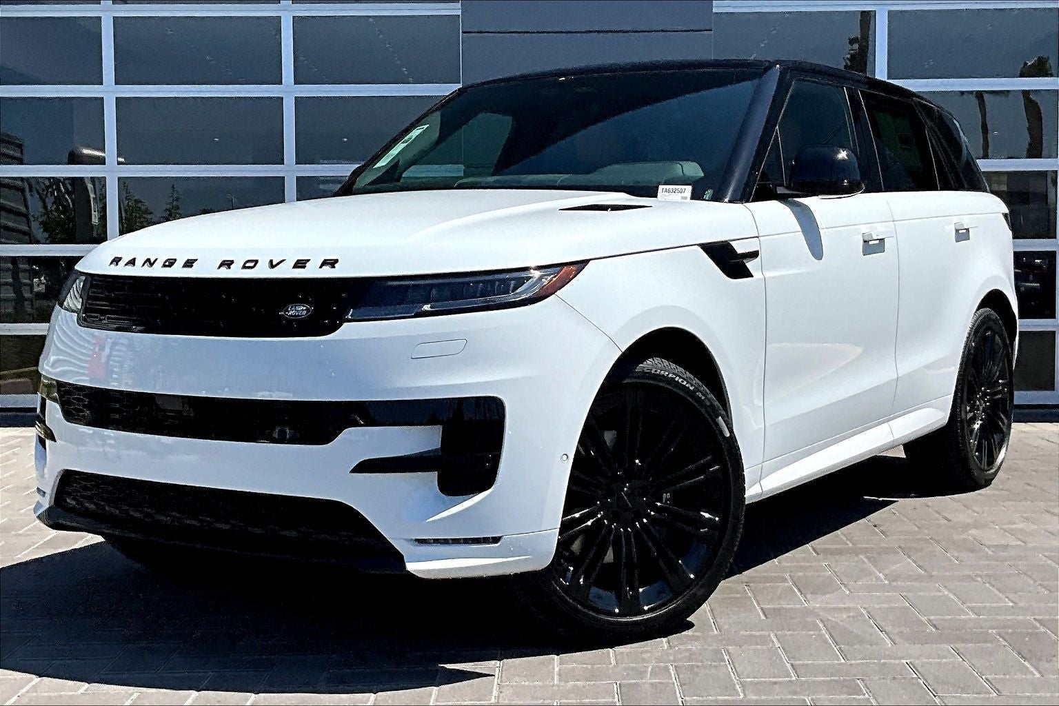 2026 Land Rover Range Rover Sport Dynamic SE