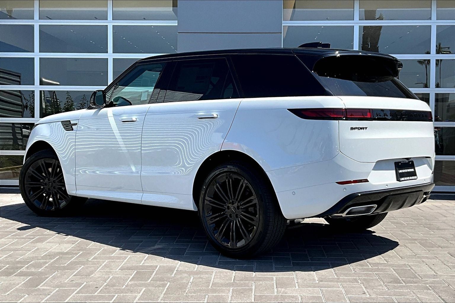2026 Land Rover Range Rover Sport Dynamic SE