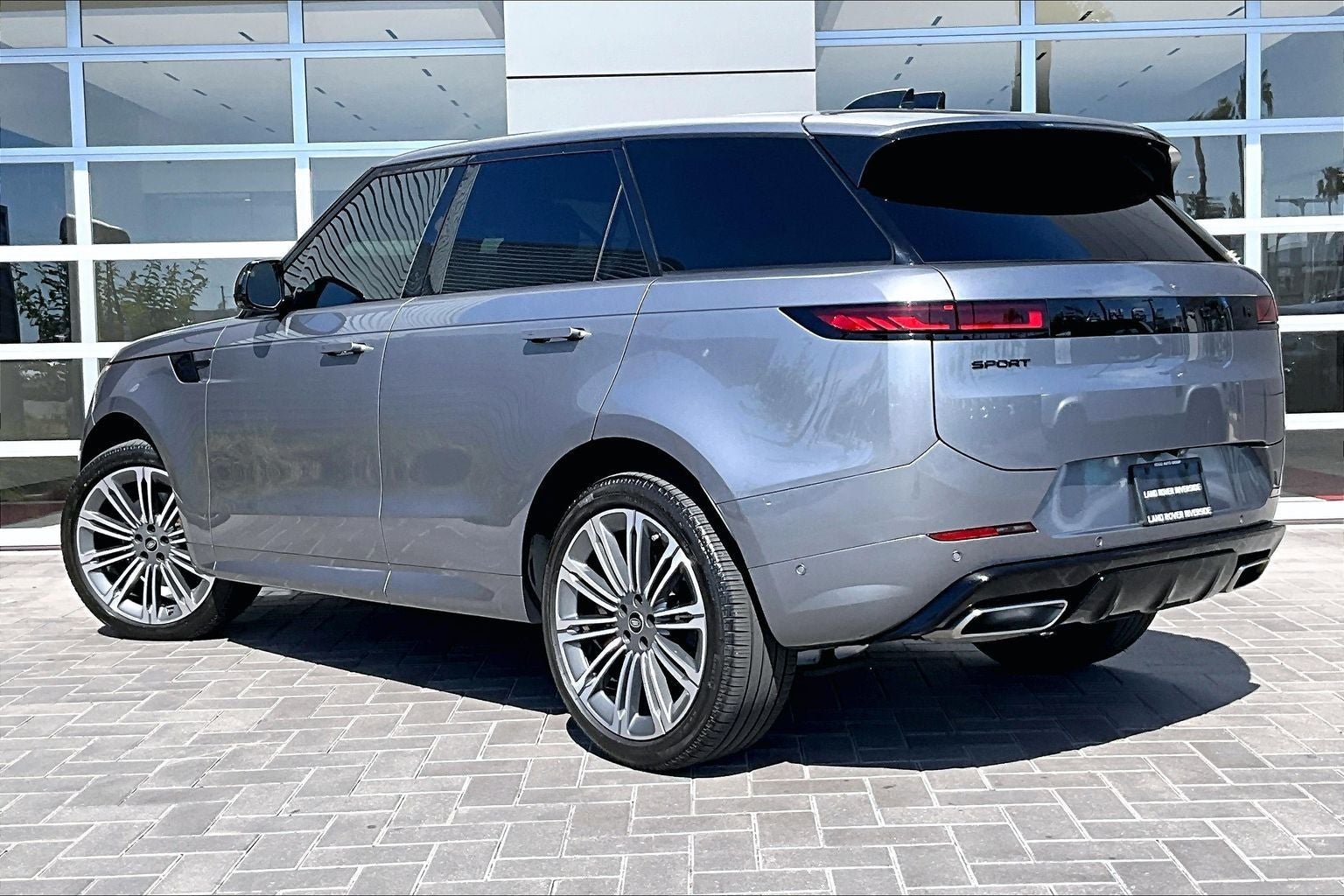 2025 Land Rover Range Rover Sport Dynamic SE