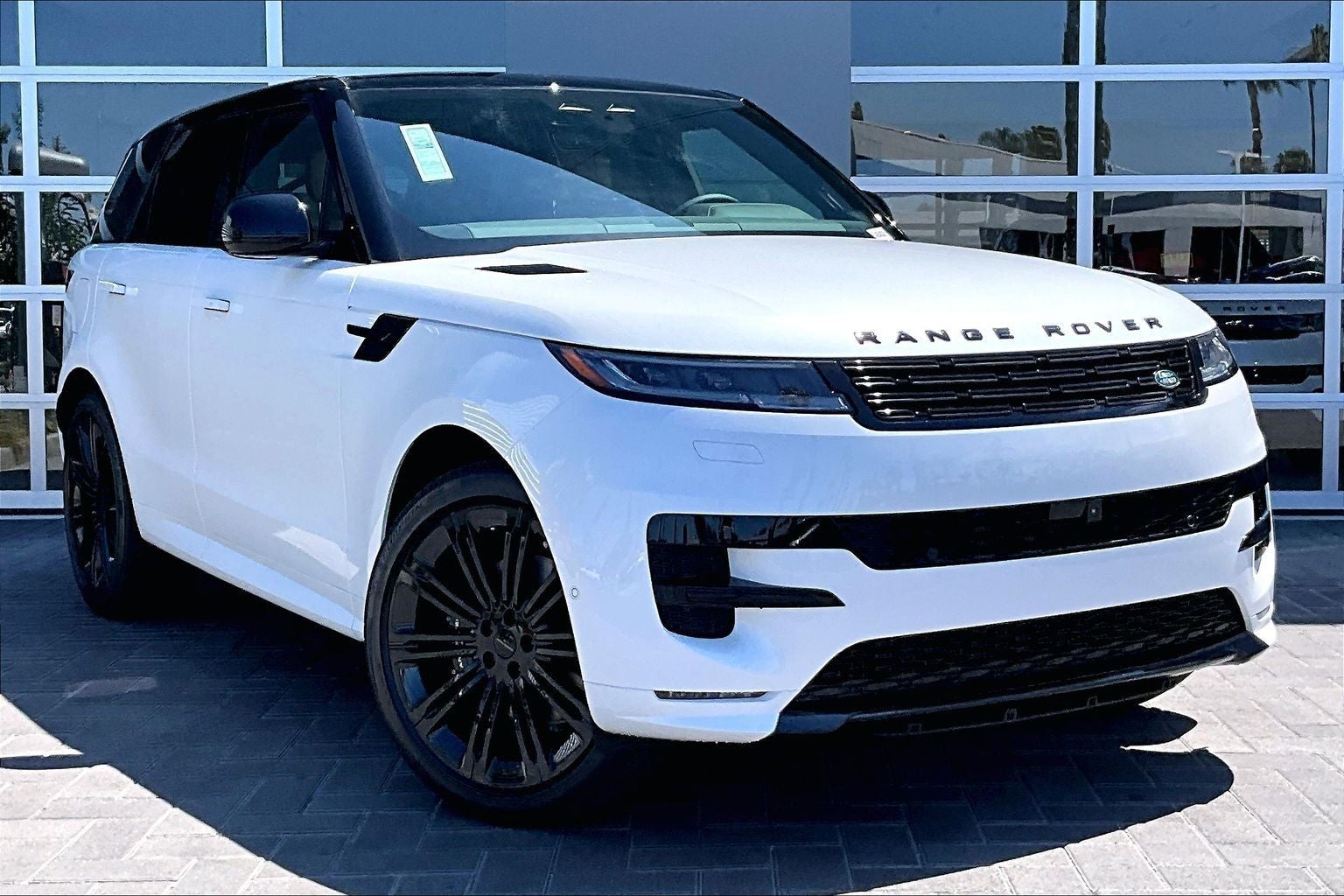 2026 Land Rover Range Rover Sport Dynamic SE