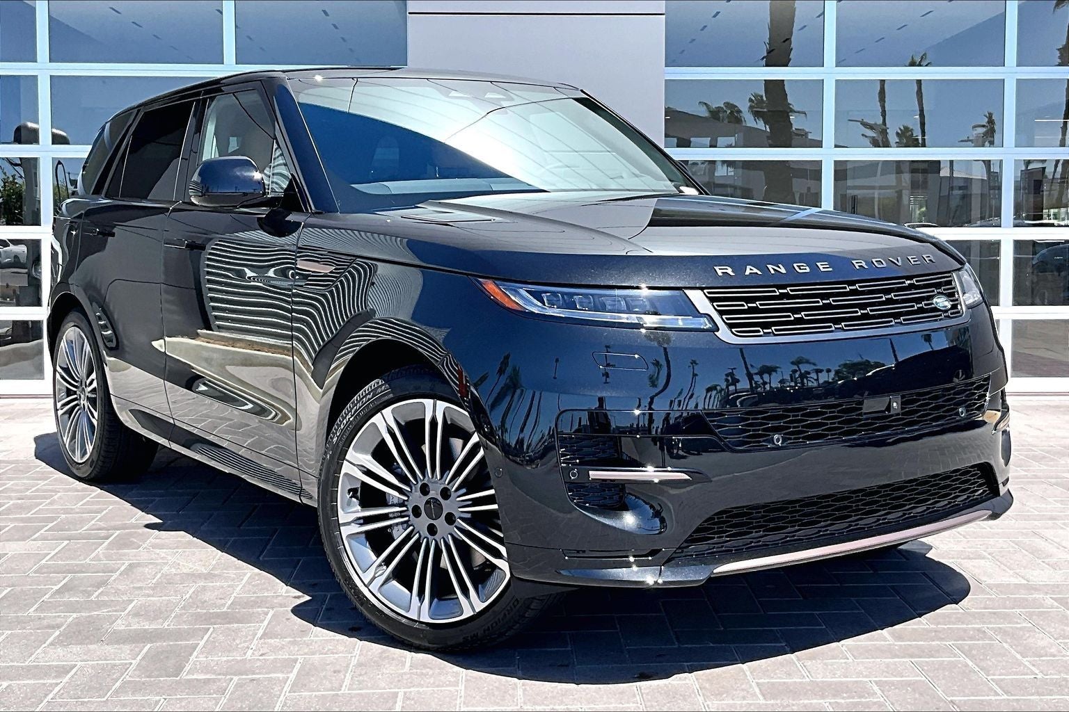 2027 Land Rover Range Rover Sport Dynamic SE