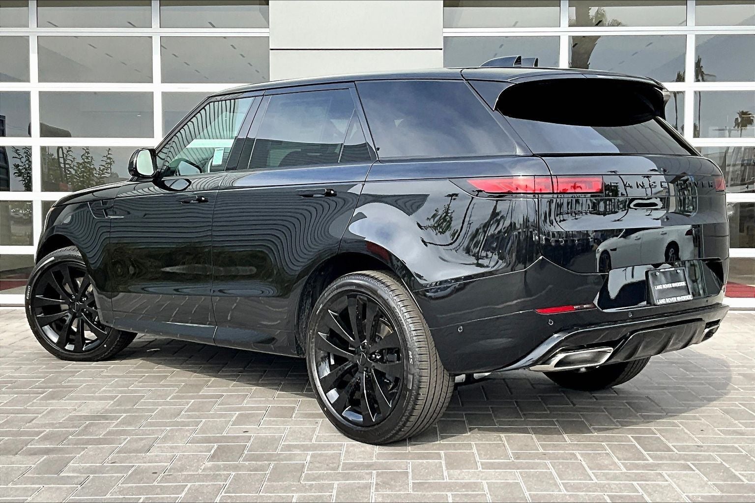 2026 Land Rover Range Rover Sport Dynamic SE