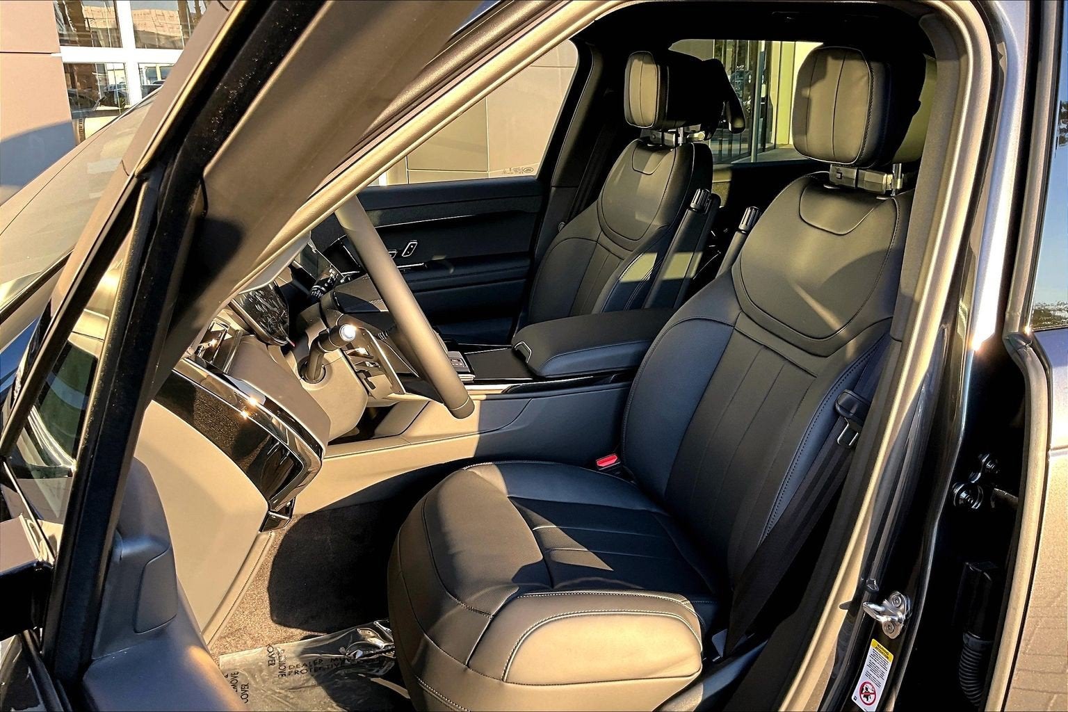 2027 Land Rover Range Rover Sport Dynamic SE