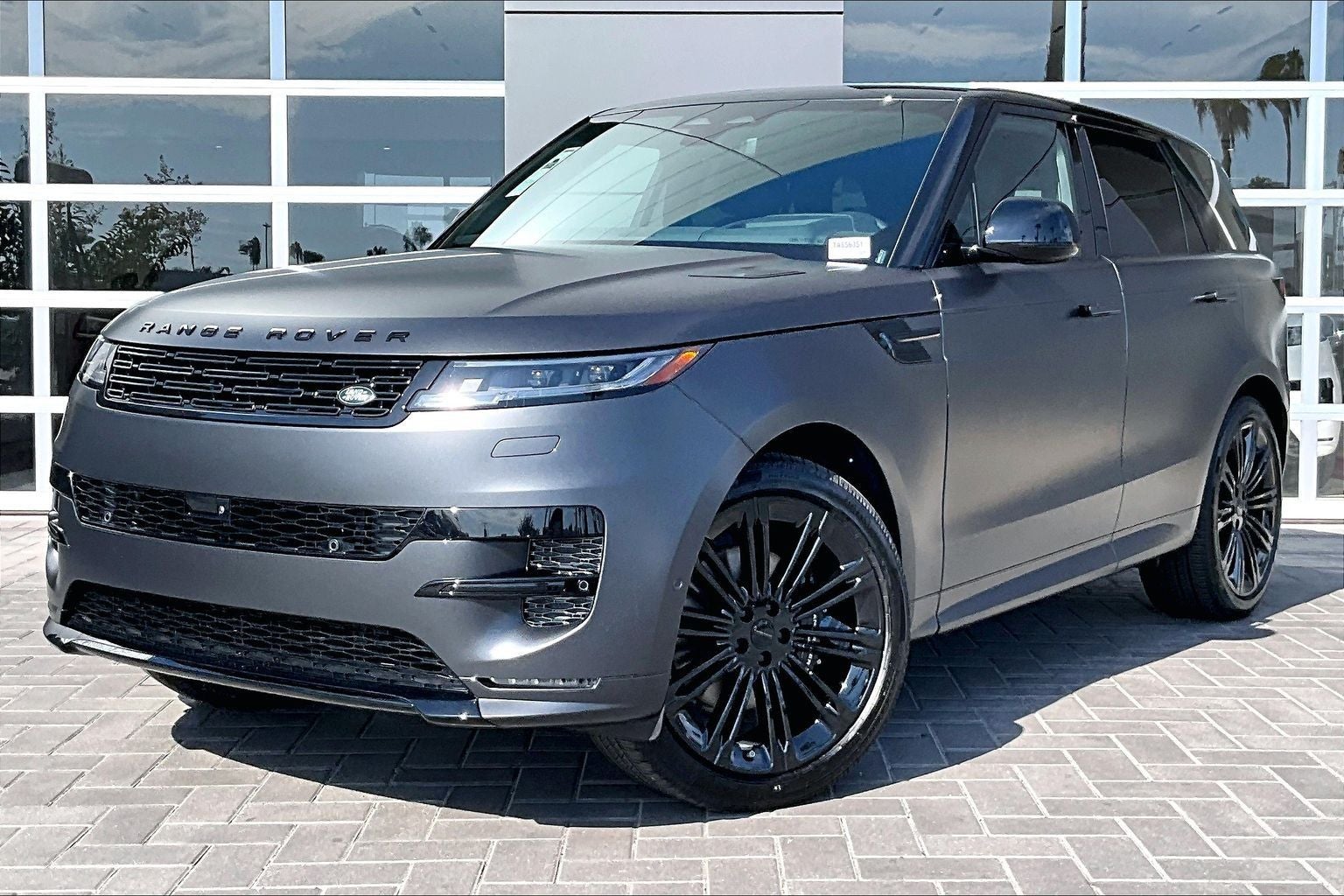 2026 Land Rover Range Rover Sport Dynamic SE