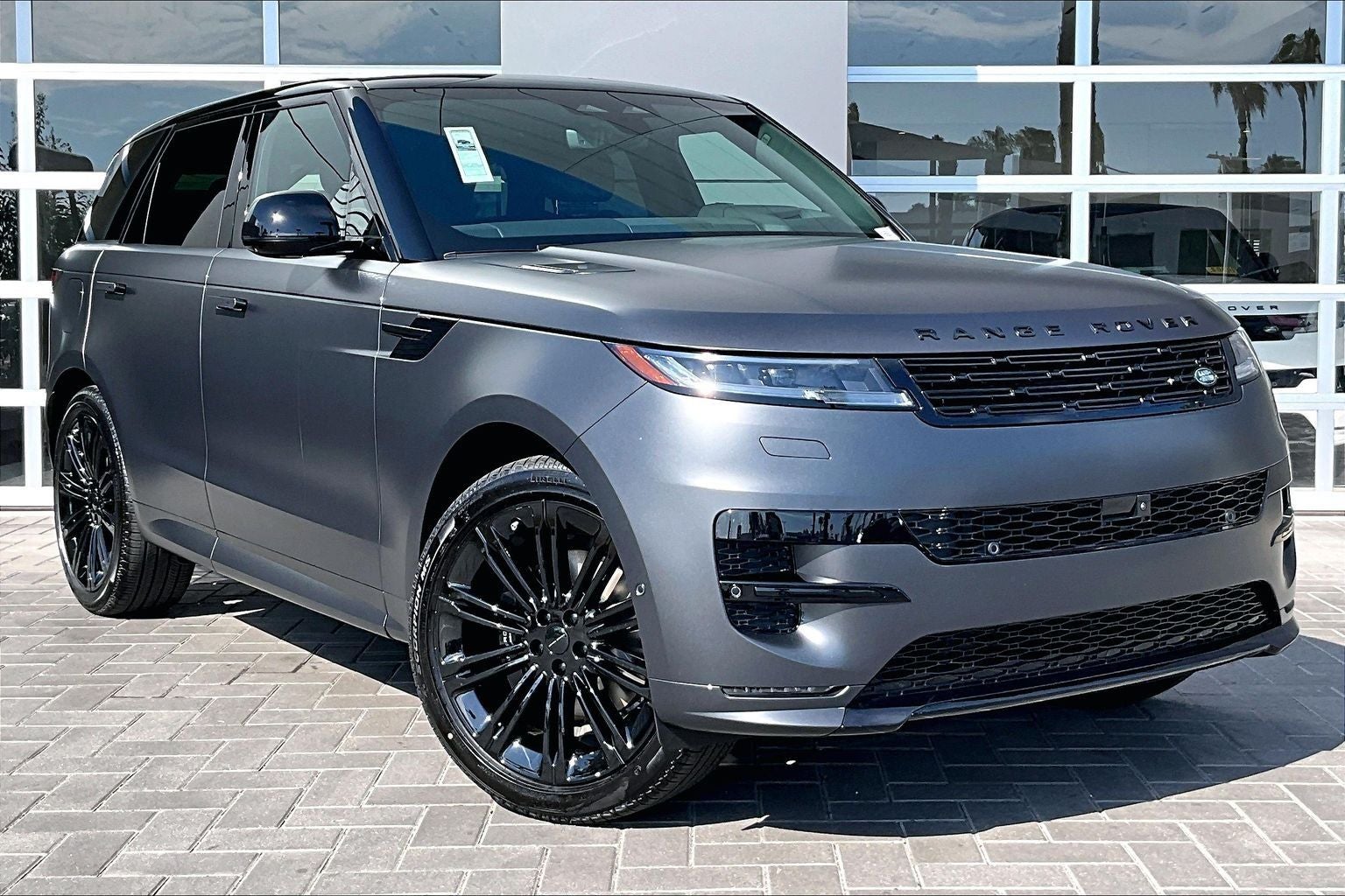 2026 Land Rover Range Rover Sport Dynamic SE
