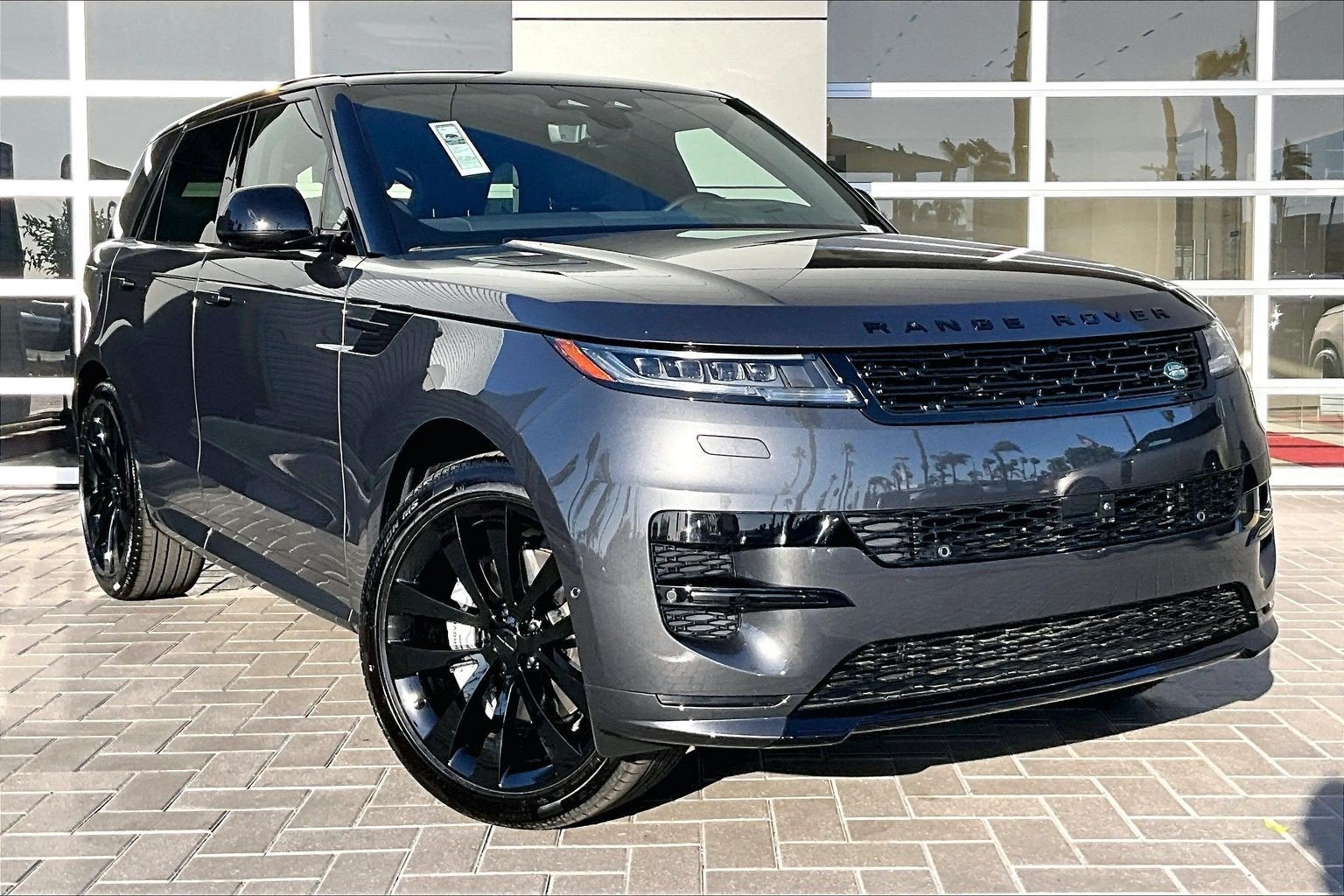 2027 Land Rover Range Rover Sport Dynamic SE