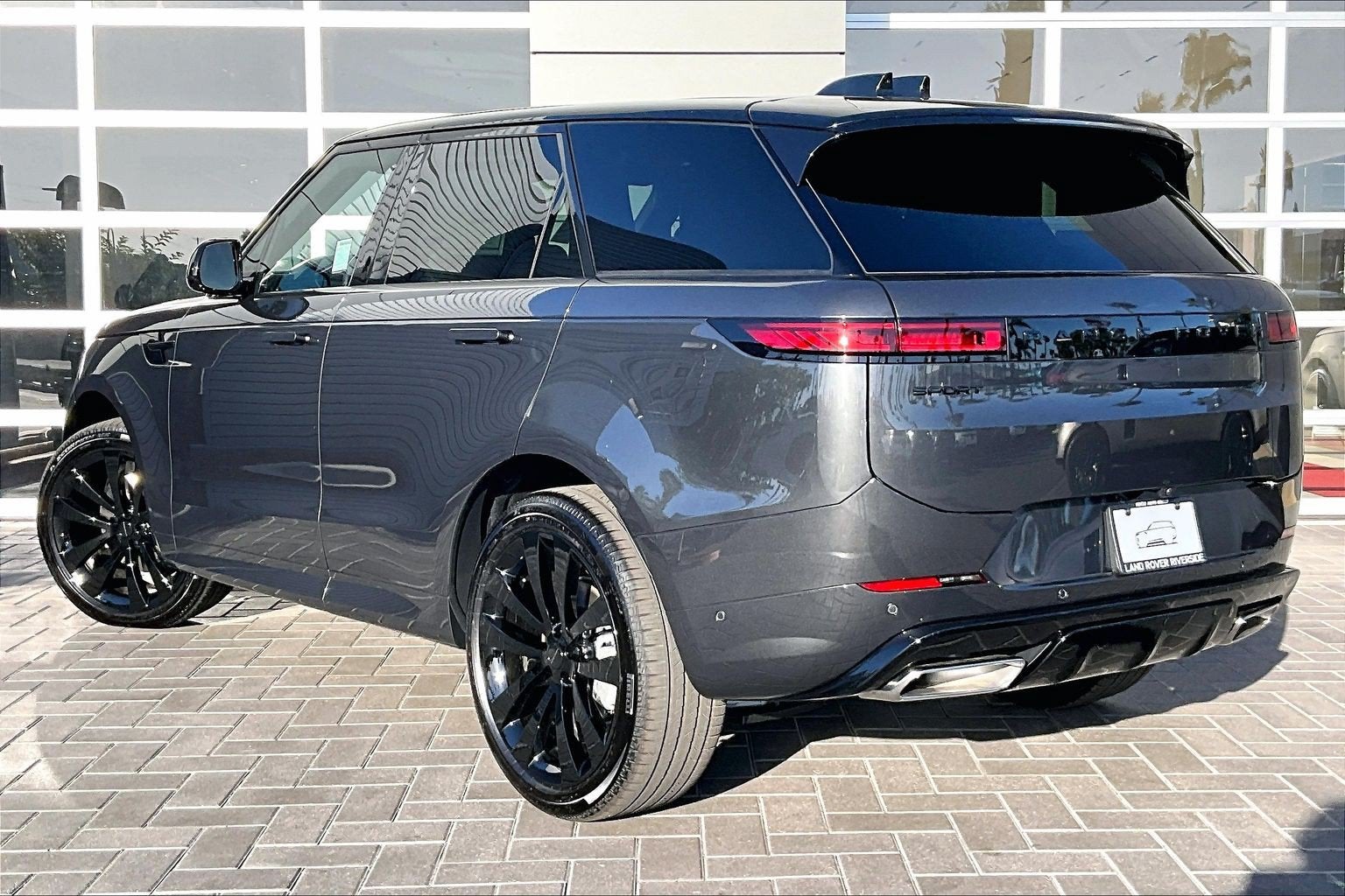 2027 Land Rover Range Rover Sport Dynamic SE