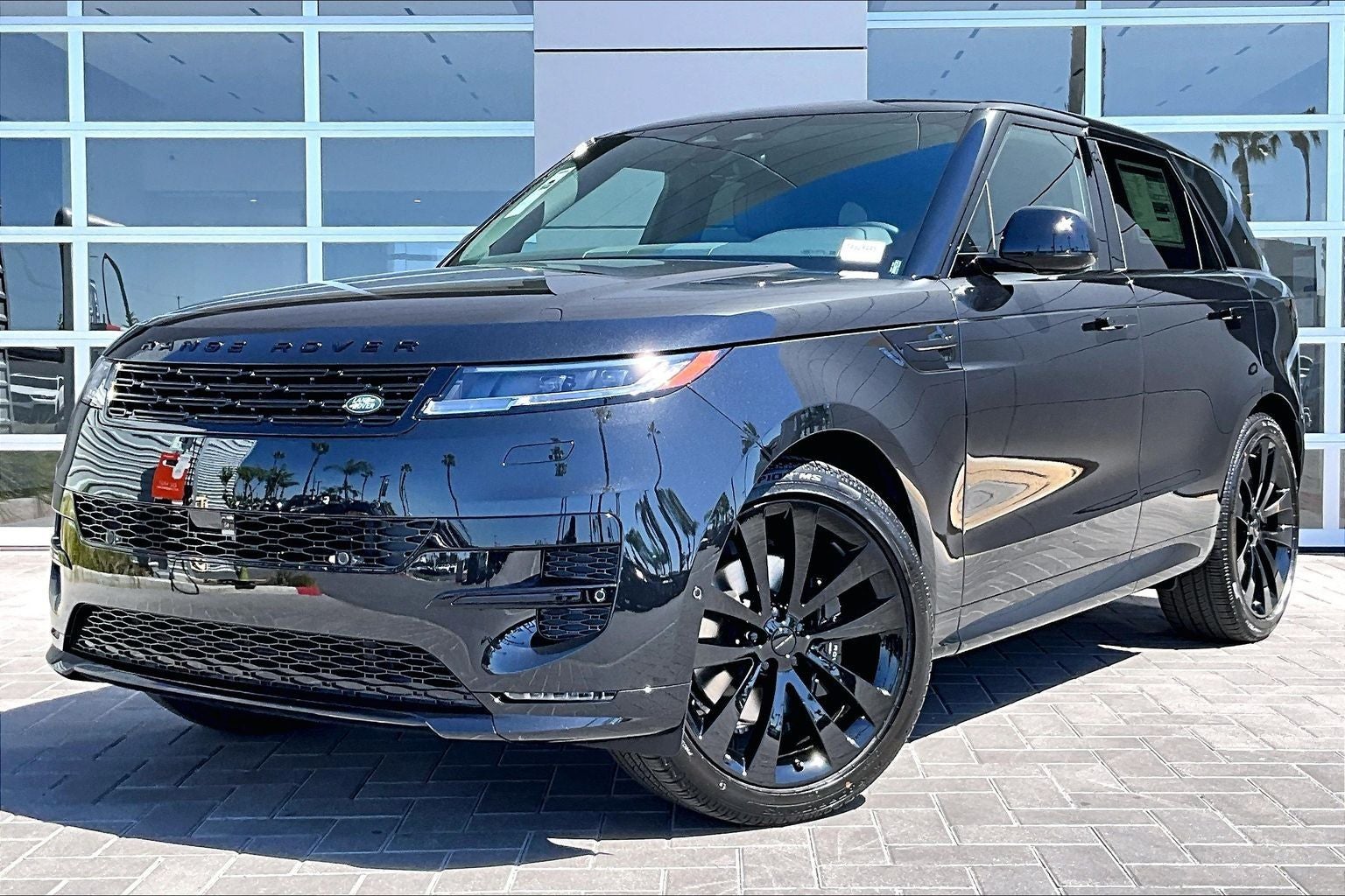 2026 Land Rover Range Rover Sport Dynamic SE