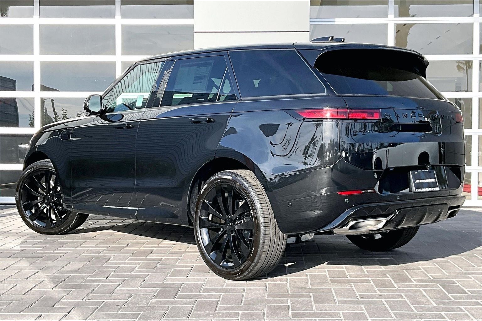 2026 Land Rover Range Rover Sport Dynamic SE