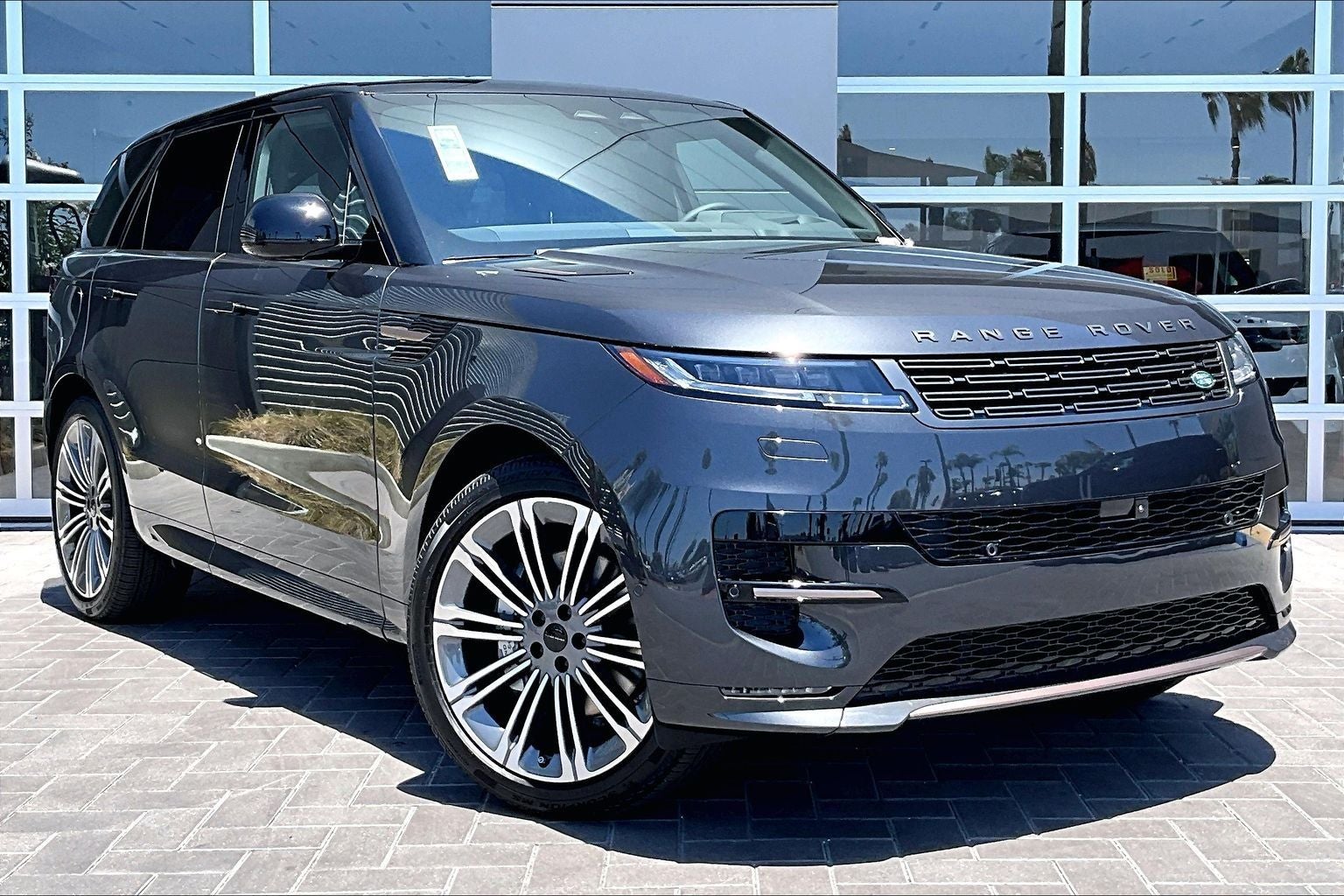 2026 Land Rover Range Rover Sport Dynamic SE