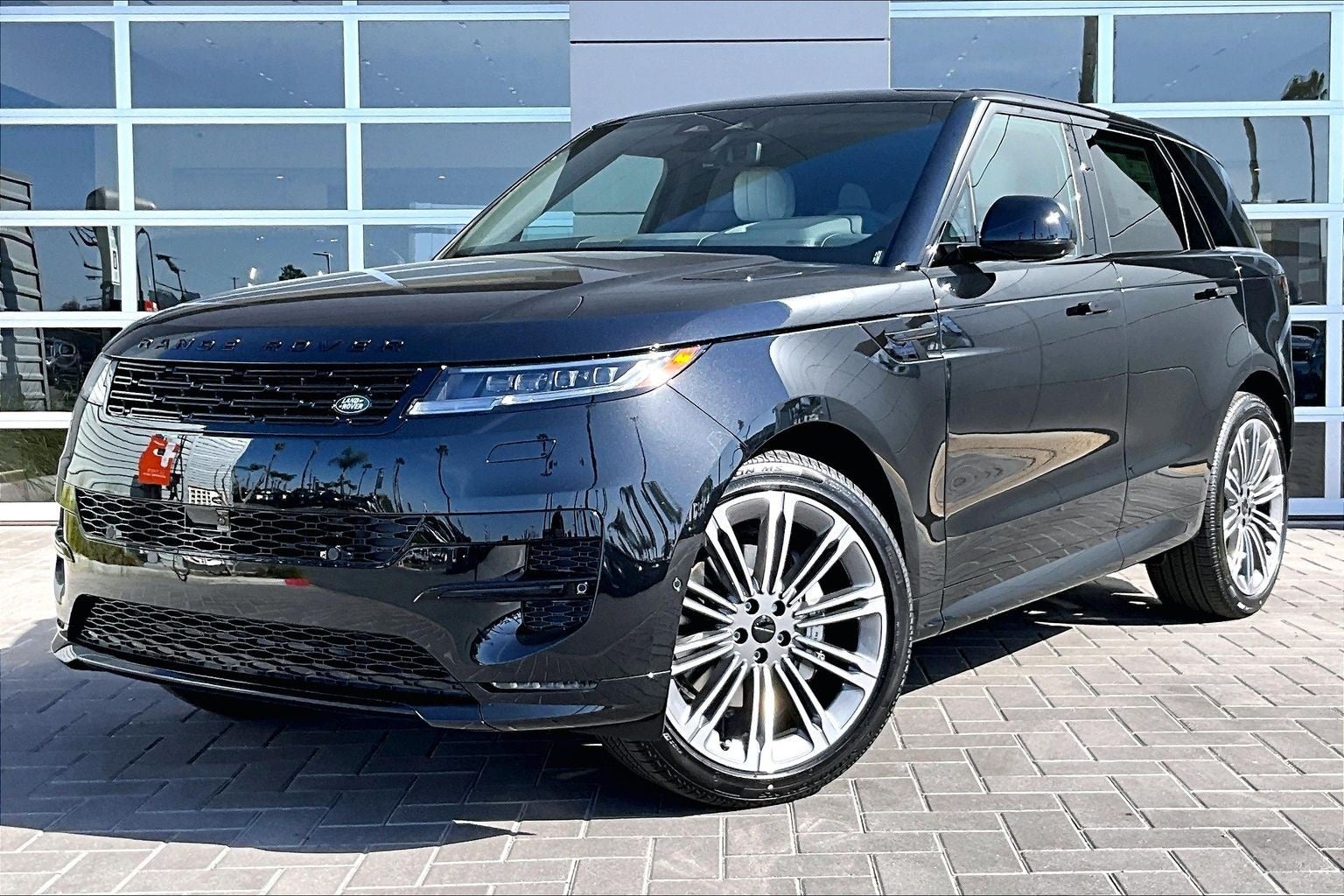 2026 Land Rover Range Rover Sport Dynamic SE