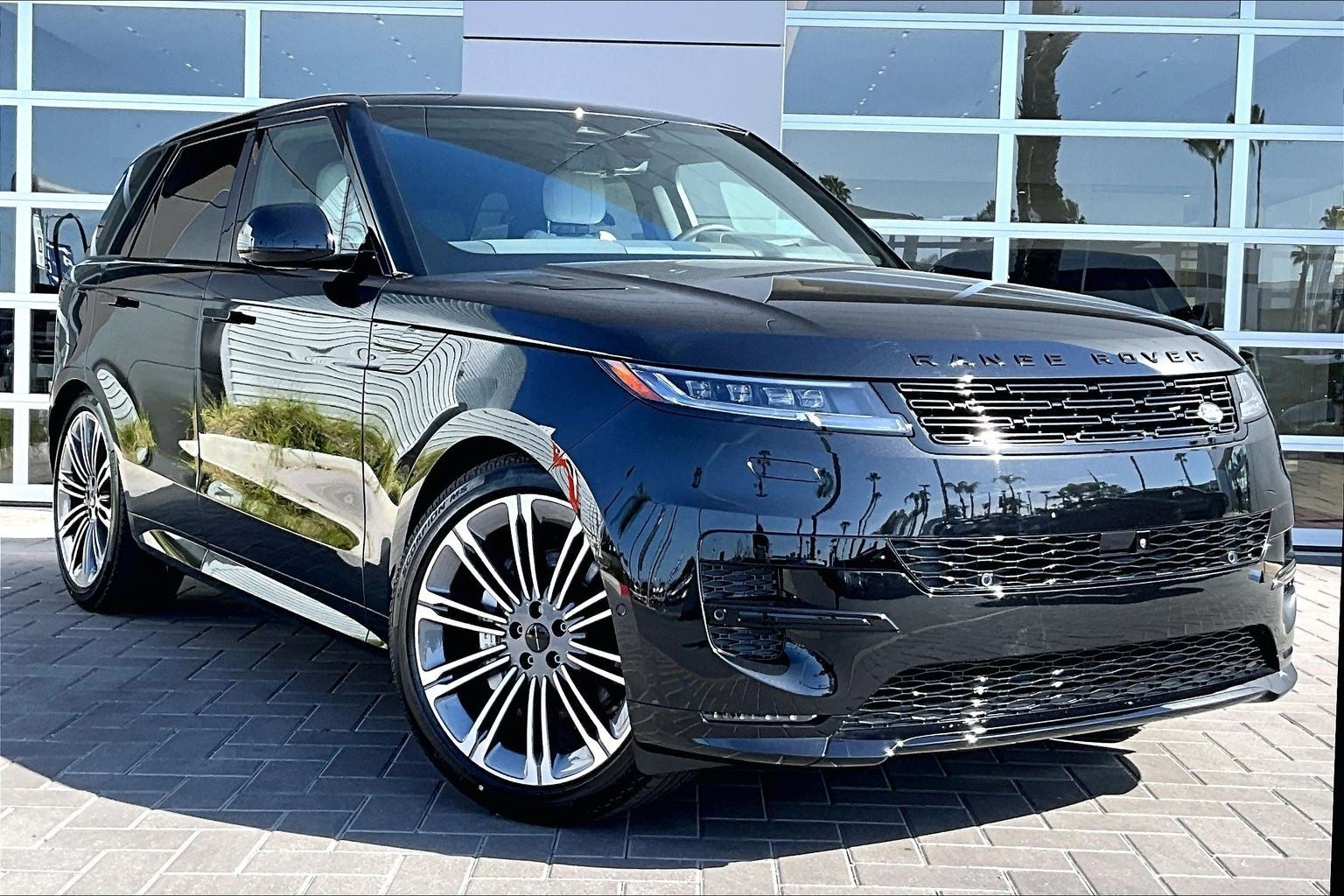 2026 Land Rover Range Rover Sport Dynamic SE