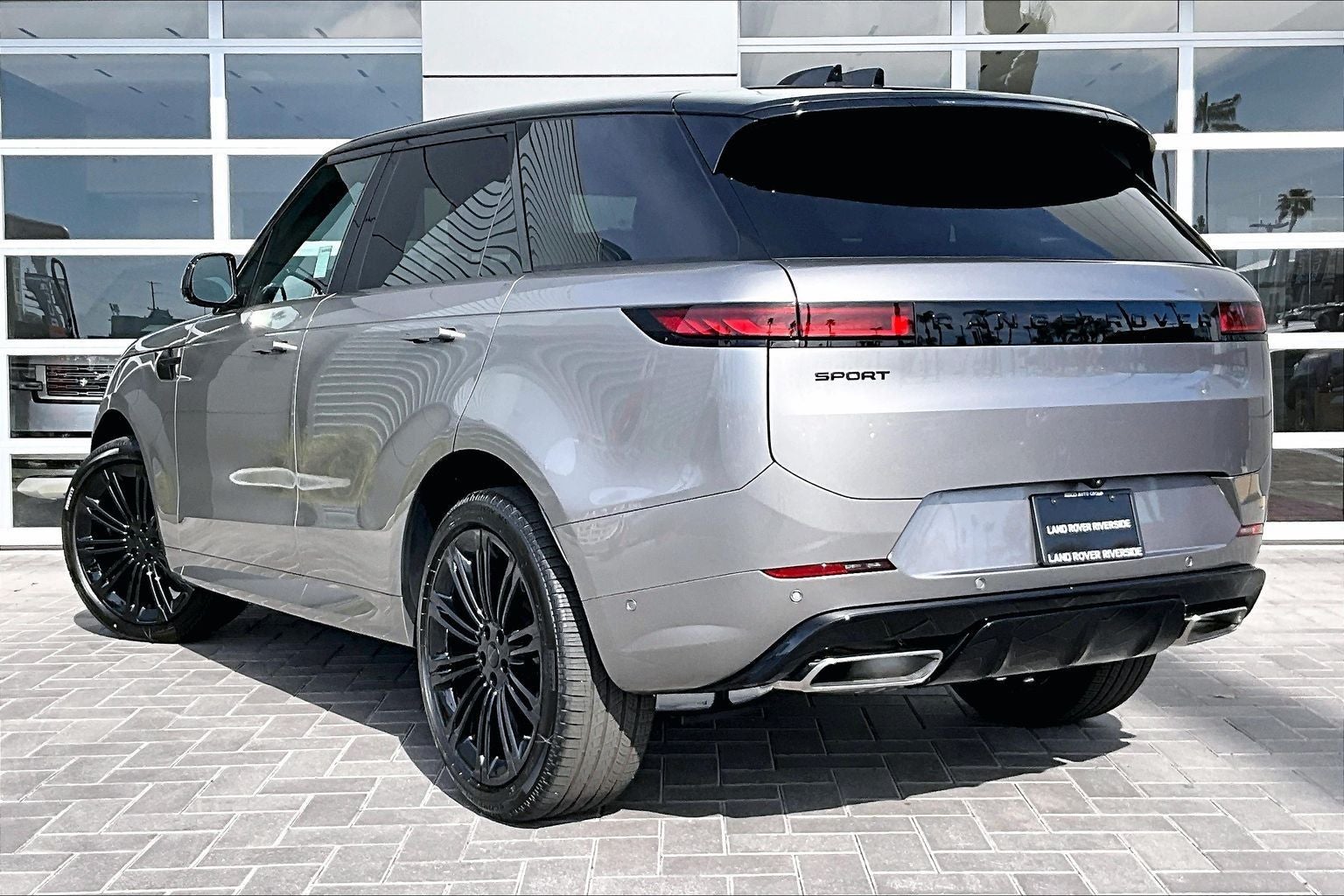 2026 Land Rover Range Rover Sport Dynamic SE