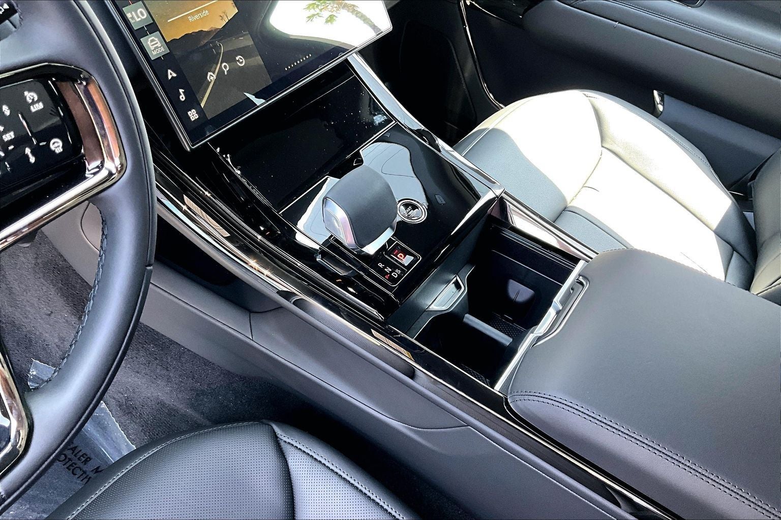 2026 Land Rover Range Rover Sport Dynamic SE