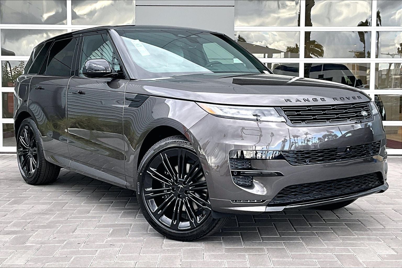 2026 Land Rover Range Rover Sport Dynamic SE