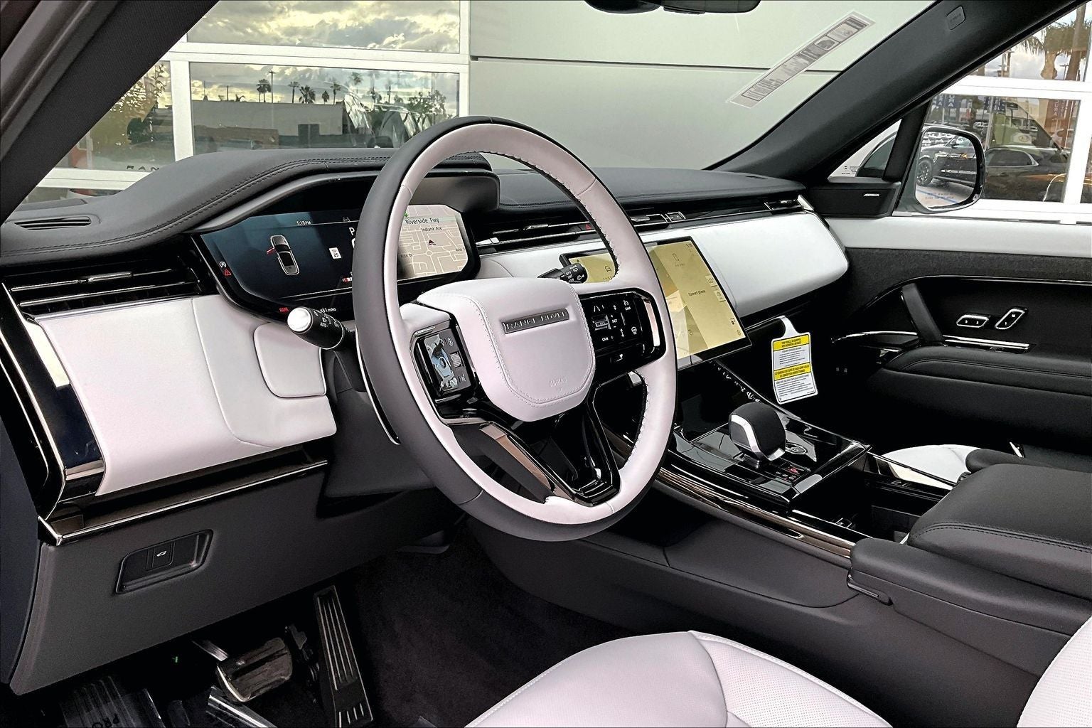 2026 Land Rover Range Rover Sport Dynamic SE