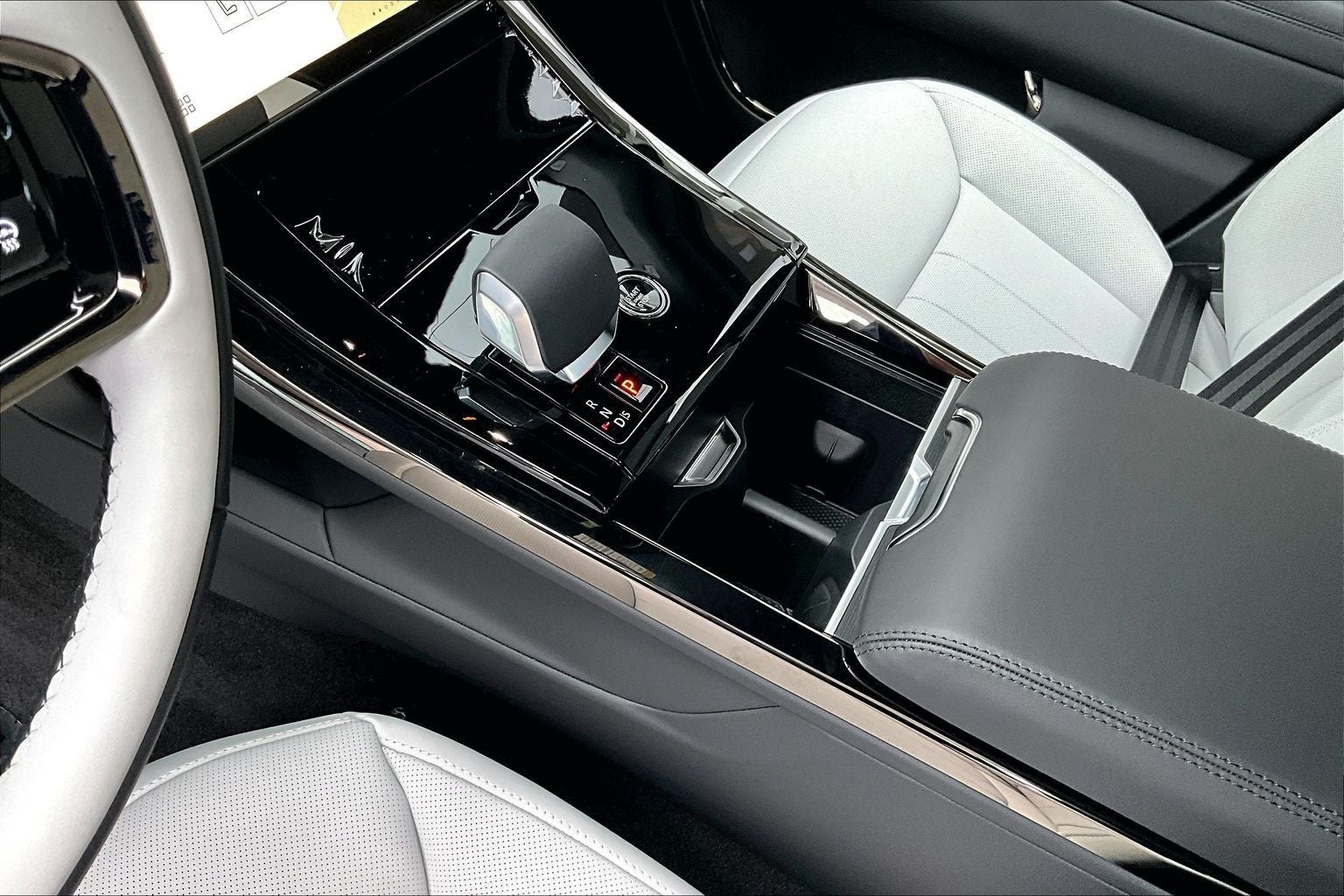 2026 Land Rover Range Rover Sport Dynamic SE