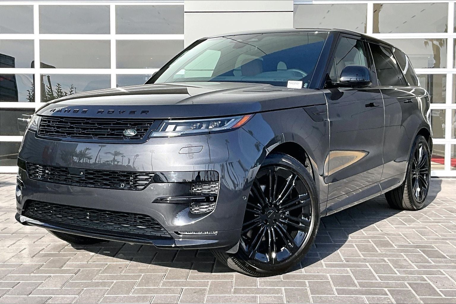 2026 Land Rover Range Rover Sport Dynamic SE