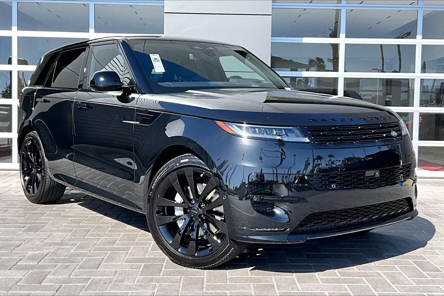 2026 Land Rover Range Rover Sport Dynamic SE