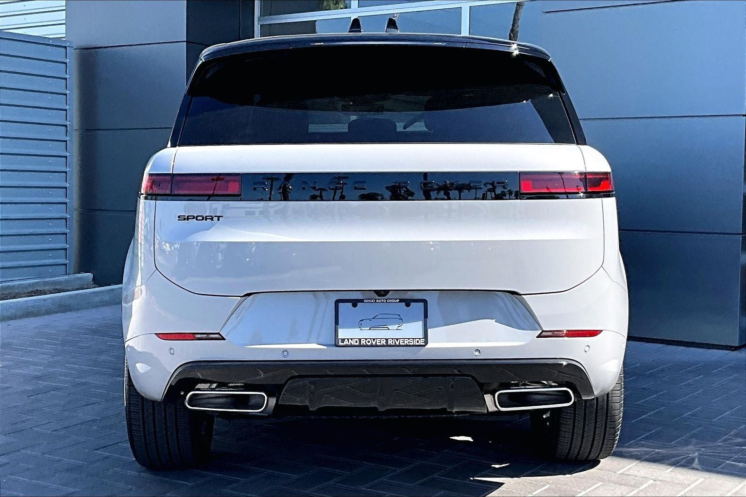 2027 Land Rover Range Rover Sport Dynamic SE