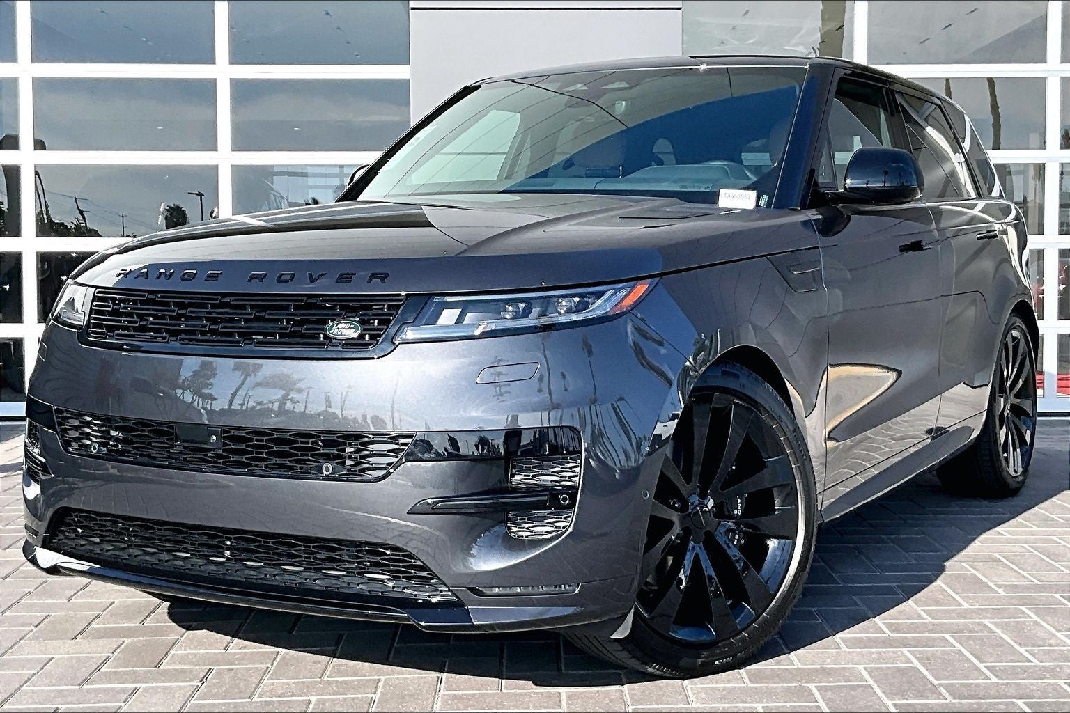 2026 Land Rover Range Rover Sport Dynamic SE