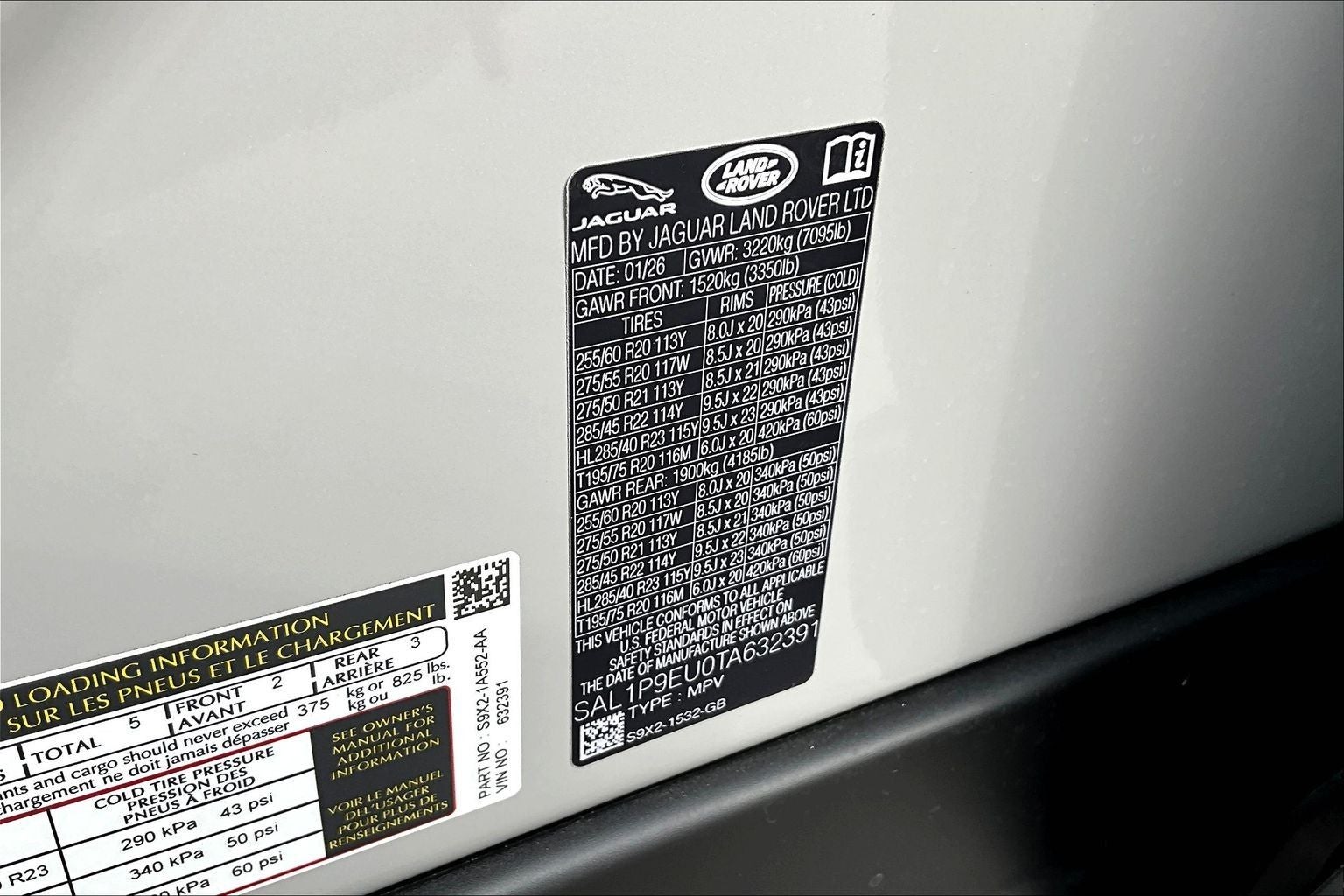 2026 Land Rover Range Rover Sport SE