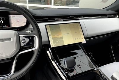 2026 Land Rover Range Rover Sport SE