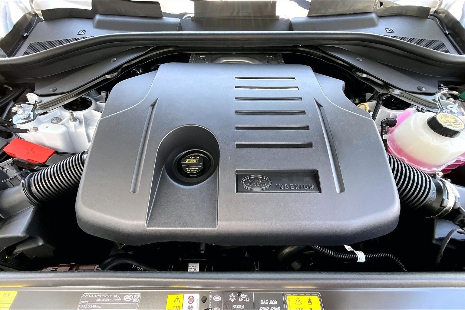 2026 Land Rover Range Rover Sport SE