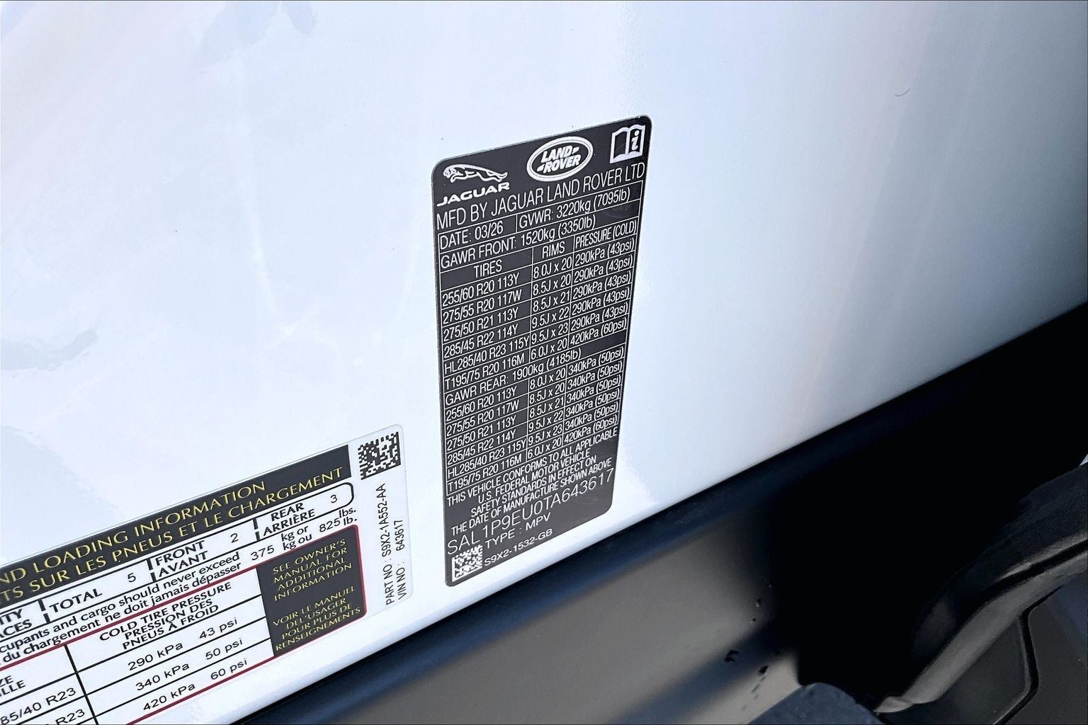 2026 Land Rover Range Rover Sport SE