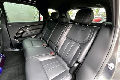 2026 Land Rover Range Rover Sport SE