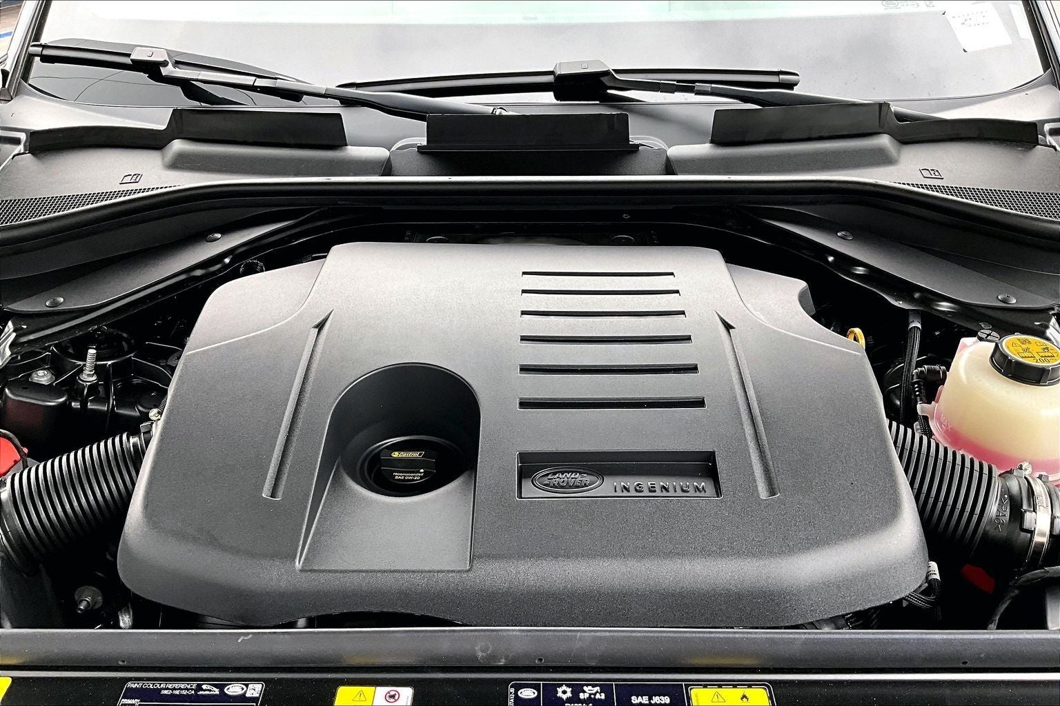 2026 Land Rover Range Rover Sport SE