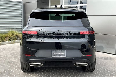 2026 Land Rover Range Rover Sport SE
